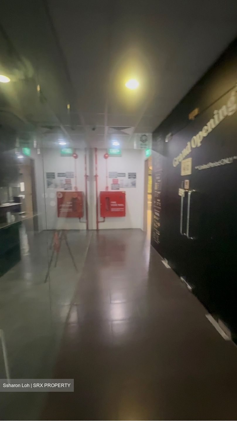 The Commerze@irving (D13), Retail #639506031